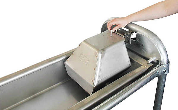 Abbeveratoio Ribaltabile Inox 1,00 m / 1,50 m - Valvola Masterflow, Riscaldabile - Image 2