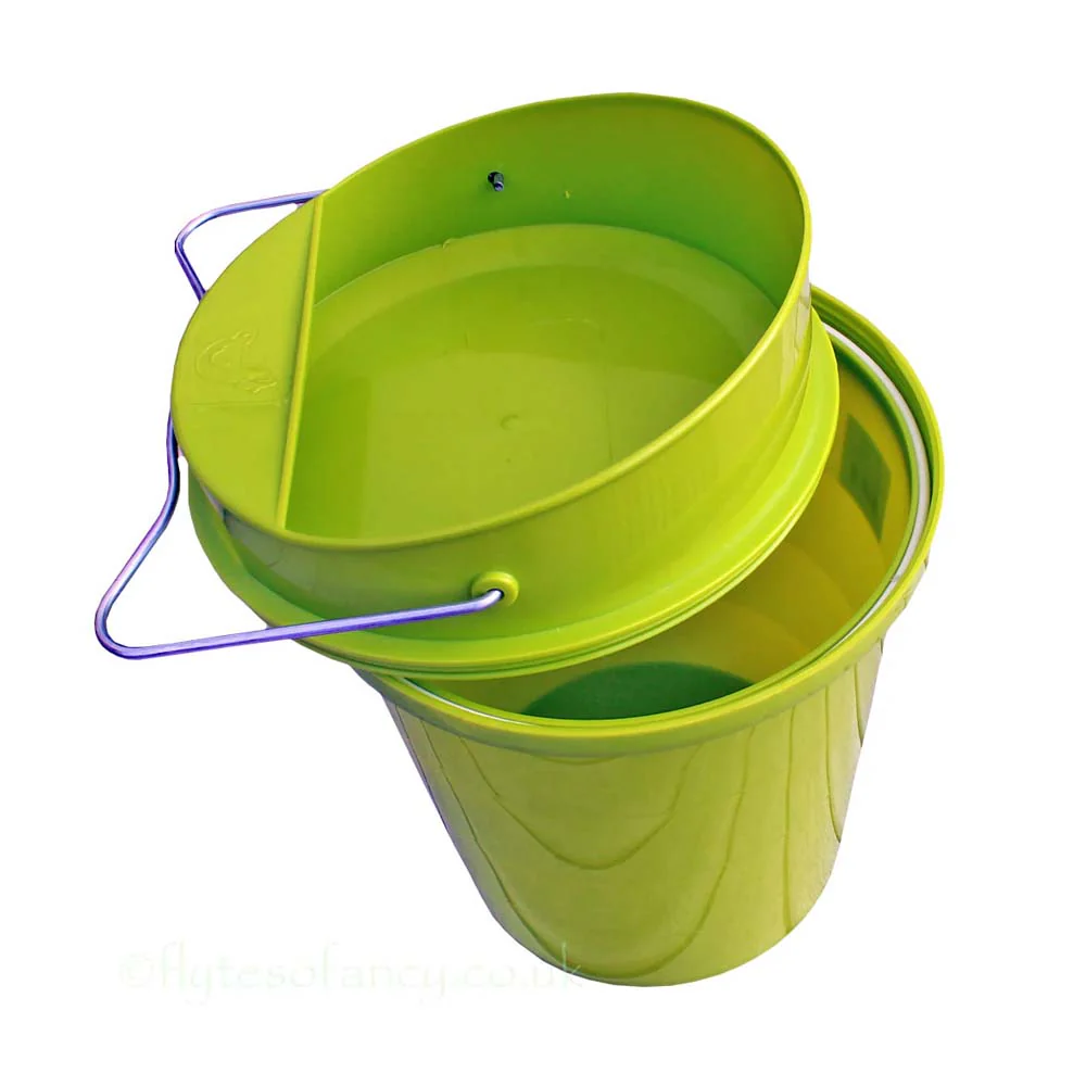 Bevitore a Secchio in Plastica 6 L. (Verde) – Resistente per Pollame con Coperchio Rimovibile - Image 6