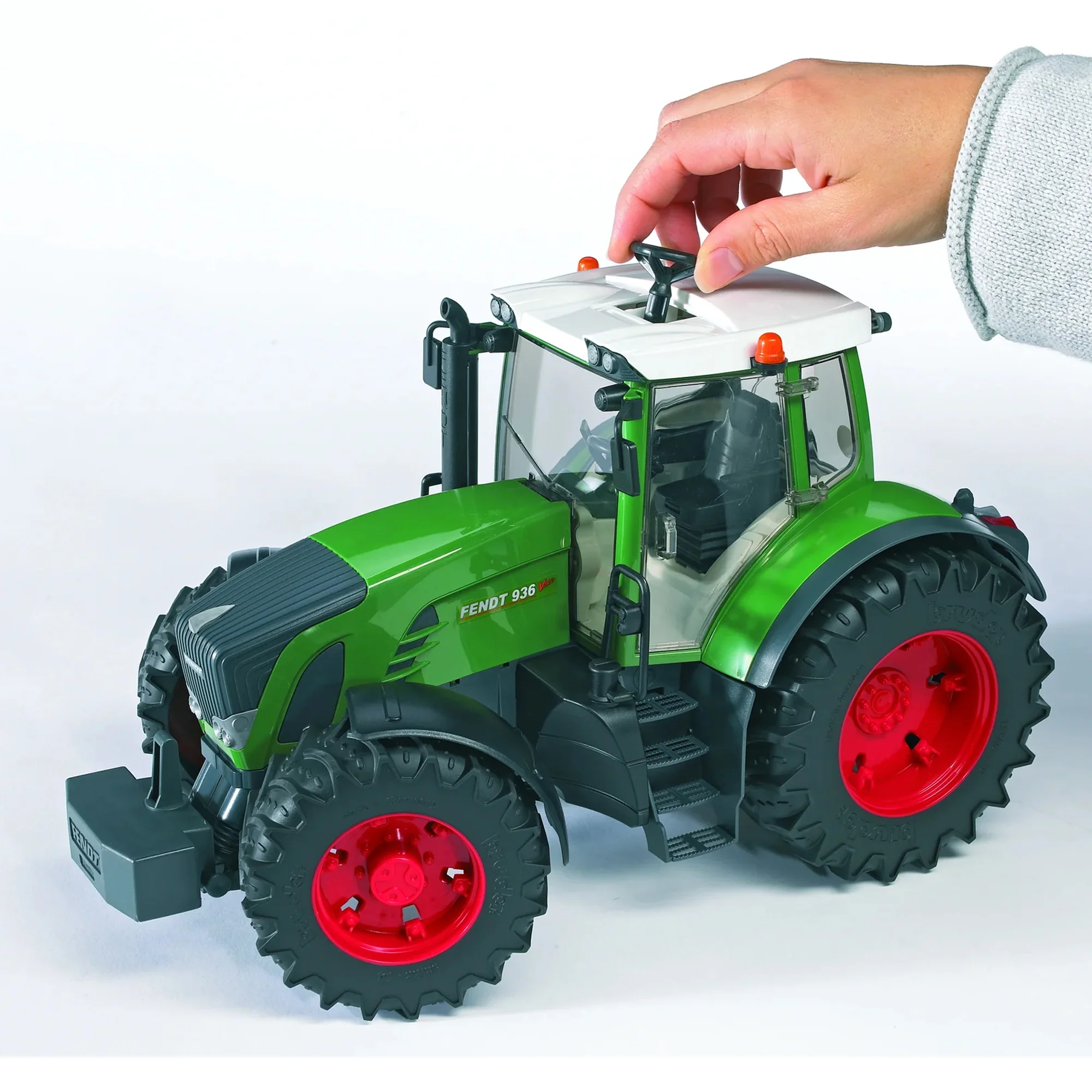 Bruder Fendt 936 Vario Trattore - Image 9