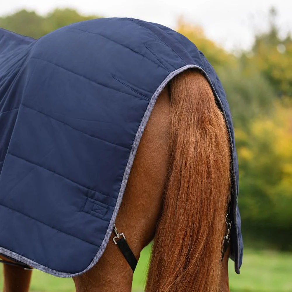 Coperta Stalla Economic 200g Cavallo Comfort Resistente - Image 3