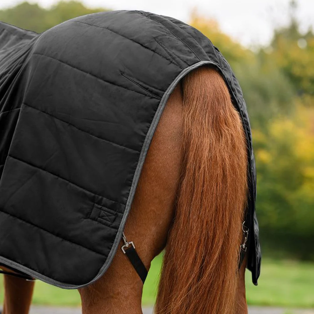 Coperta Stalla Economic 200g Cavallo Comfort Resistente - Image 6