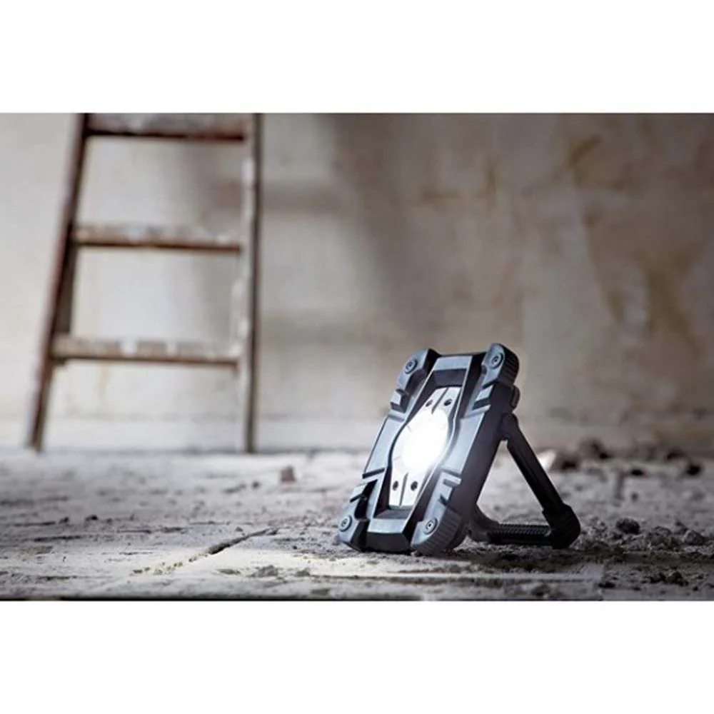 Faretto da lavoro a LED ricaricabile 20W - Image 7