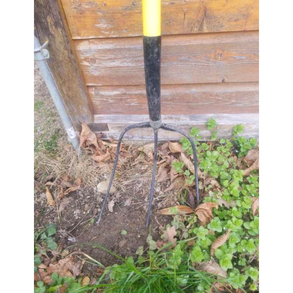 Forcone Zincato con 3 Denti Extra Affilati Manico in Fibra di Vetro - Image 4