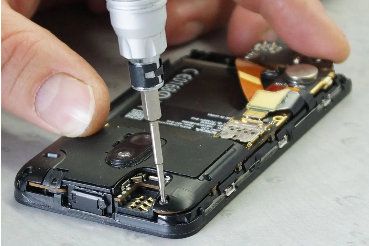 Set di Riparazione per Smartphone, Tablet, MP3 e Console - Image 5