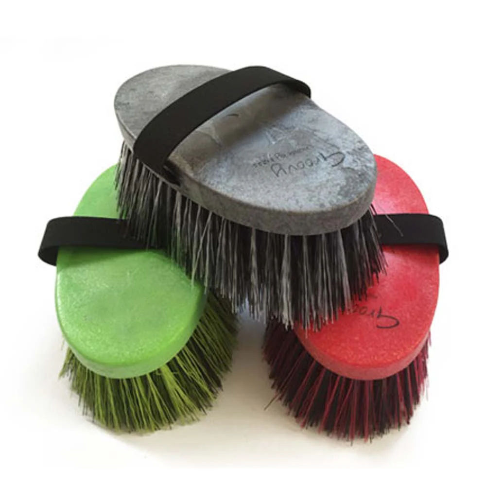 Spazzola cavallo Groovy con setole morbide e cinghia elastica - Image 8