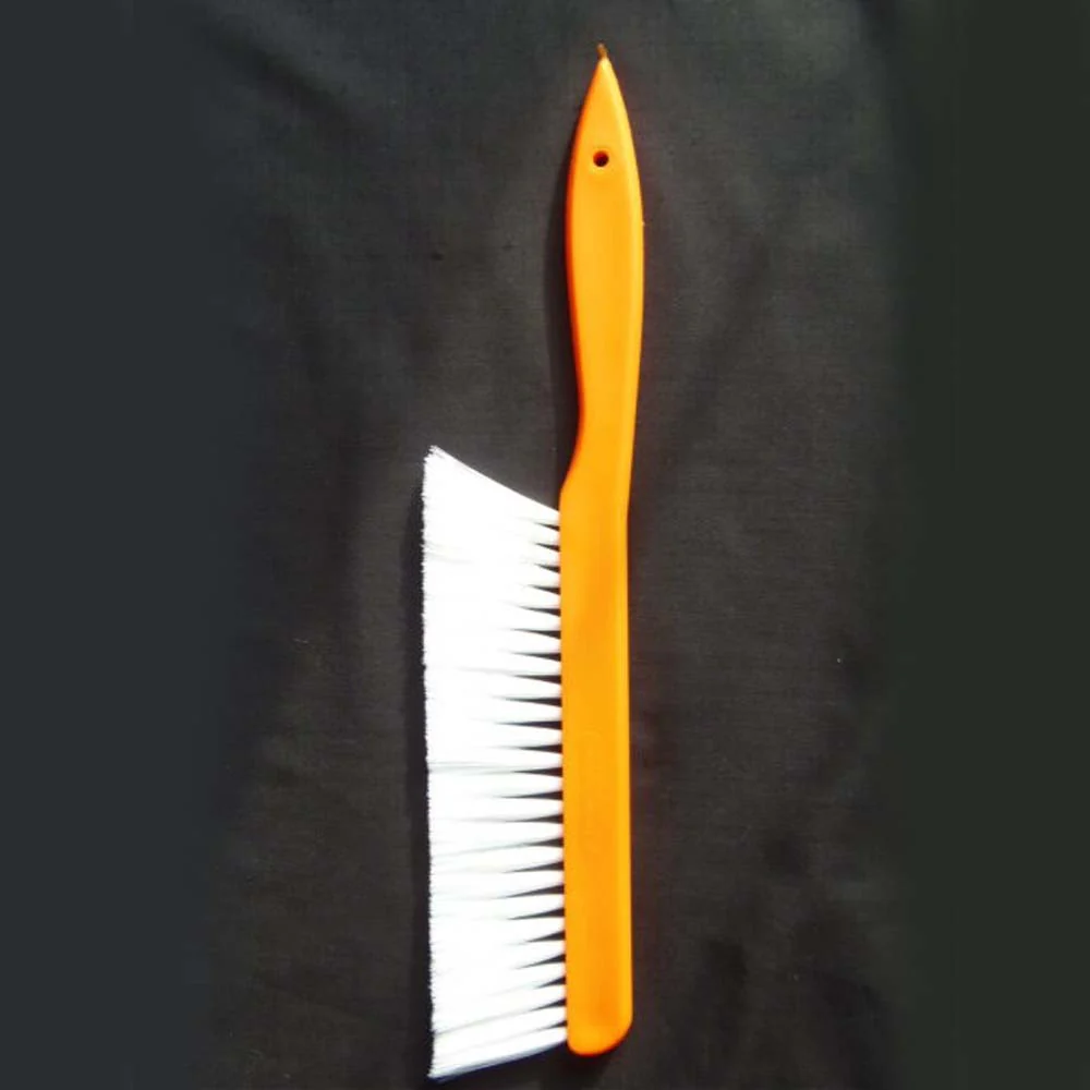 Spazzola con setole in nylon per spazzare delicatamente le api dal telaio - Image 5