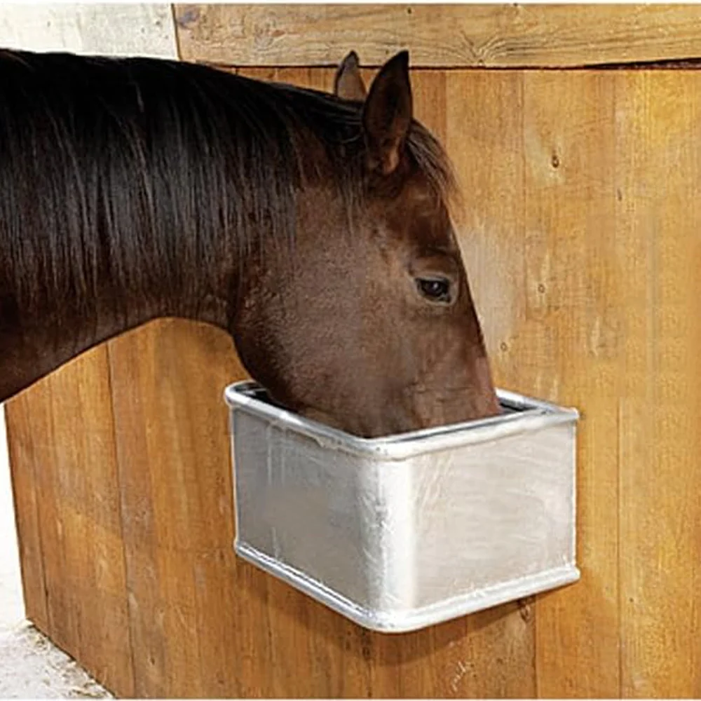 Trogolo Quadrato Robusto in Metallo Zincato a Caldo per Abbeveraggio Animali - Image 6